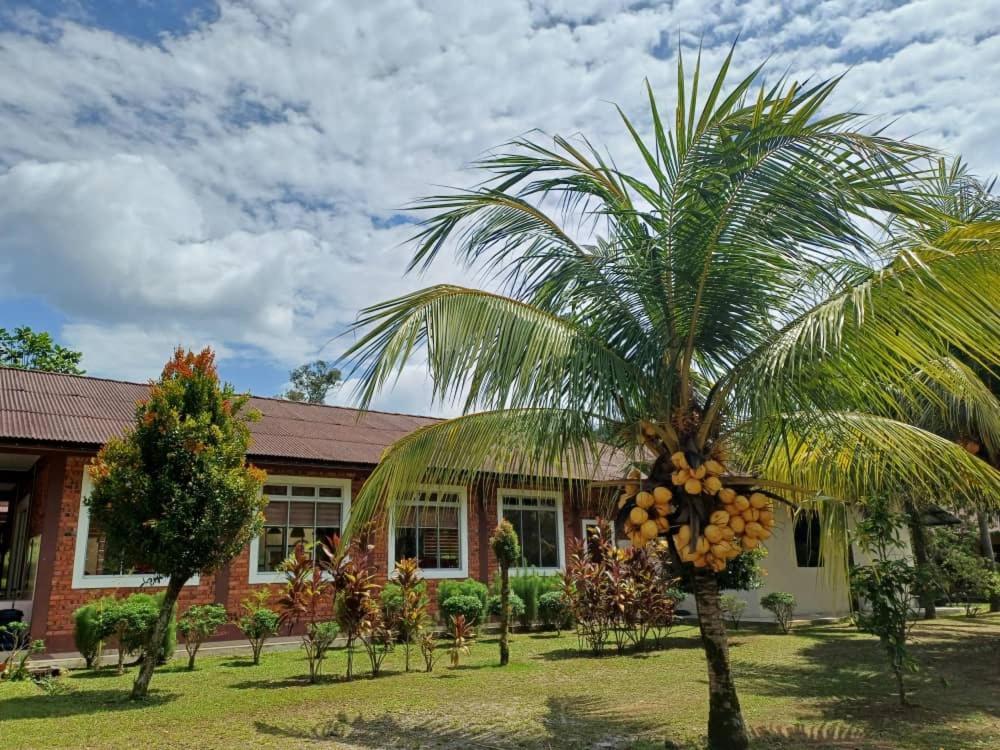 Lemuni Retreat & Training Centre - Kerling, Selangor Hotel Buitenkant foto
