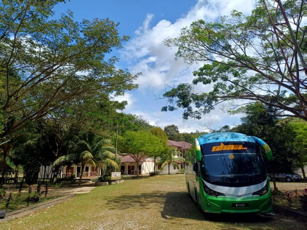 Lemuni Retreat & Training Centre - Kerling, Selangor Hotel Buitenkant foto